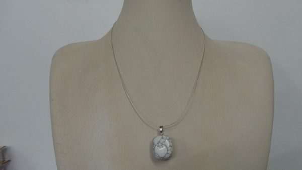 White Howlite - Image 2