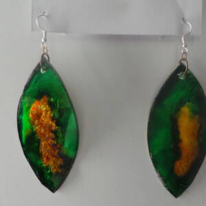 IRIDESCENT EARRINGS SET