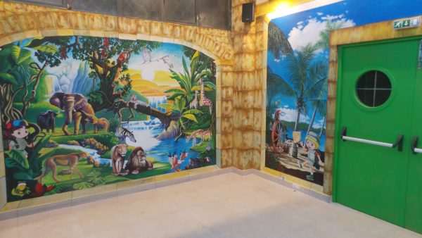 Sample work:Mural with the theme of the jungle in a professional space. - Image 8