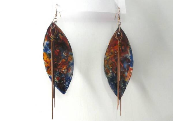 IRIDESCENT EARRINGS SET