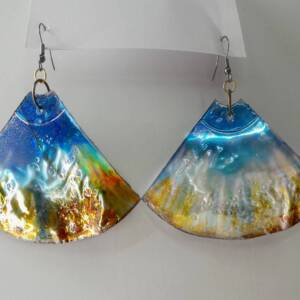IRIDESCENT EARRINGS SET